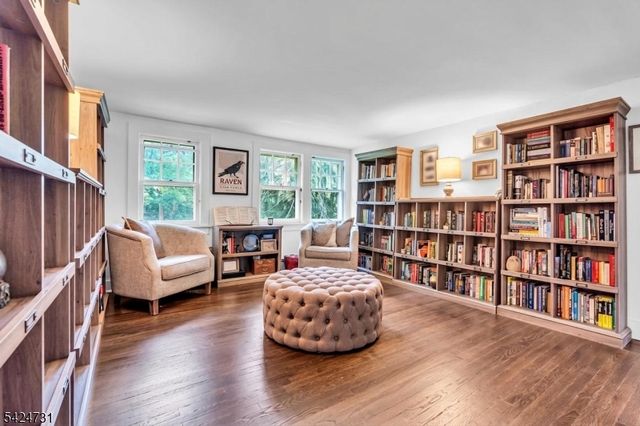 2041 Raritan Rd, Scotch Plains Twp., NJ 07076