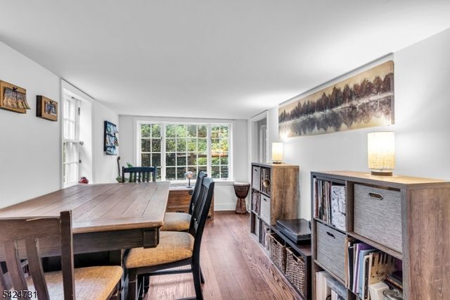 2041 Raritan Rd, Scotch Plains Twp., NJ 07076
