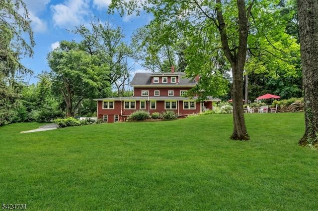2041 Raritan Rd, Scotch Plains Twp., NJ 07076