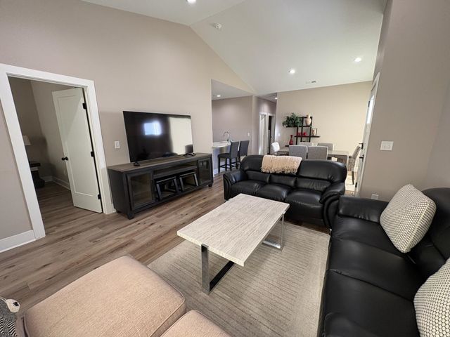6843-6845 W Kollmeyer, Wichita, KS 67205