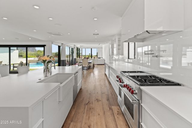 4218 E PALO VERDE Drive, Phoenix, AZ 85018