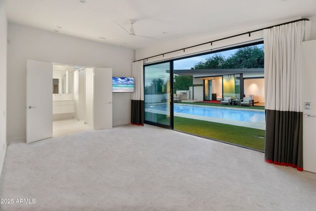 4218 E PALO VERDE Drive, Phoenix, AZ 85018