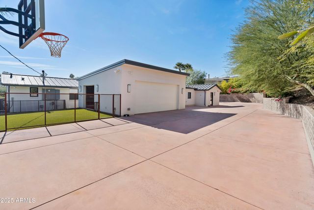 4218 E PALO VERDE Drive, Phoenix, AZ 85018