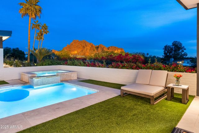 4218 E PALO VERDE Drive, Phoenix, AZ 85018