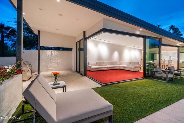 4218 E PALO VERDE Drive, Phoenix, AZ 85018