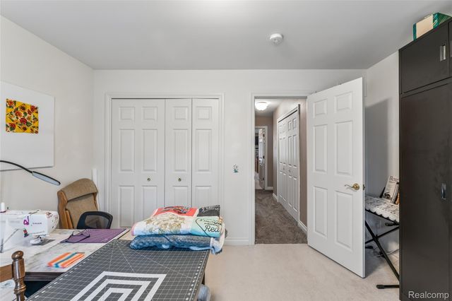 7039 Rosewood Drive, Clayton Charter Township, MI 48433