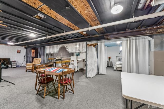 7039 Rosewood Drive, Clayton Charter Township, MI 48433