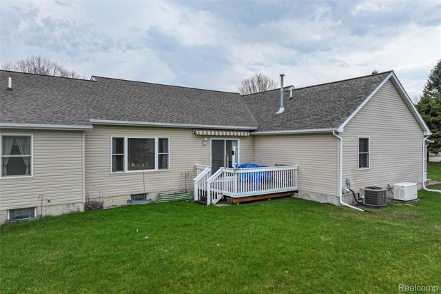 7039 Rosewood Drive, Clayton Charter Township, MI 48433