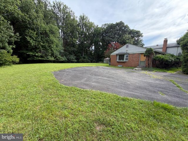 913 WINDMILL LN, Silver Spring, MD 20905