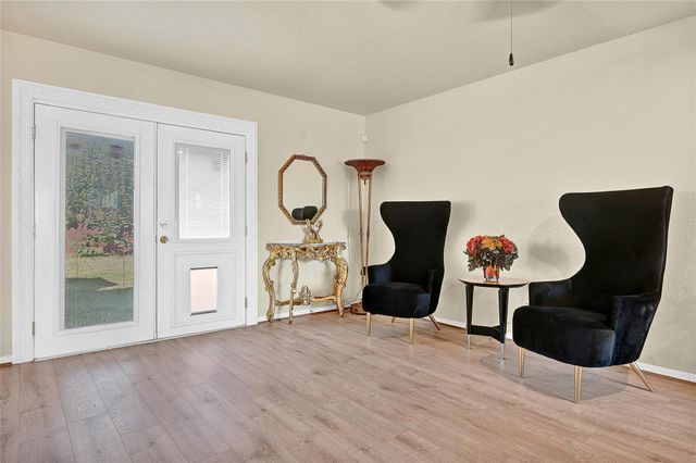 16107 Sheldon Ridge Way, Houston, TX 77044