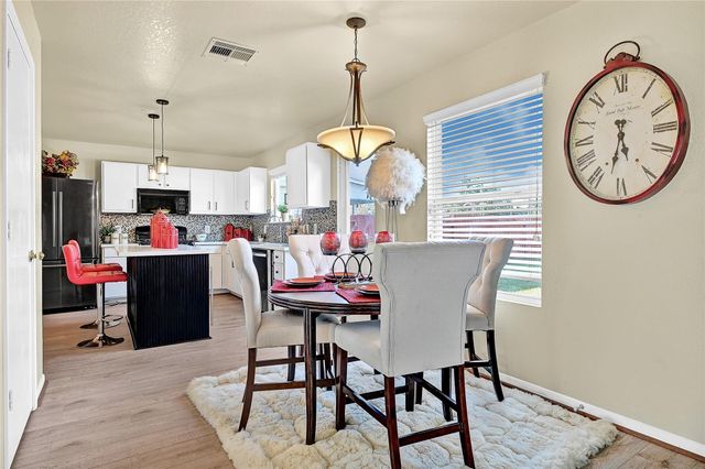 16107 Sheldon Ridge Way, Houston, TX 77044