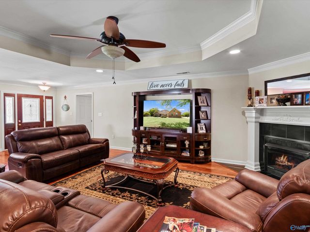 18280 Alabama Highway 20, Hillsboro, AL 35643