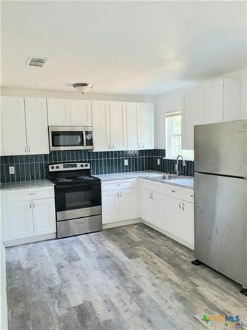 605 N 11th Street, Copperas Cove, TX 76522