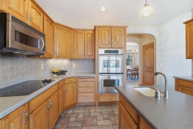 N9427 DUSTY DRIVE, Appleton, WI 54915