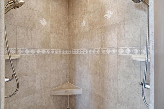 N9427 DUSTY DRIVE, Appleton, WI 54915