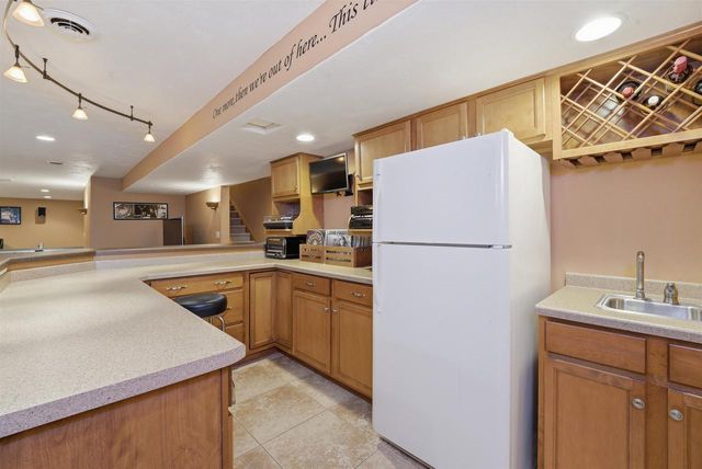 N9427 DUSTY DRIVE, Appleton, WI 54915