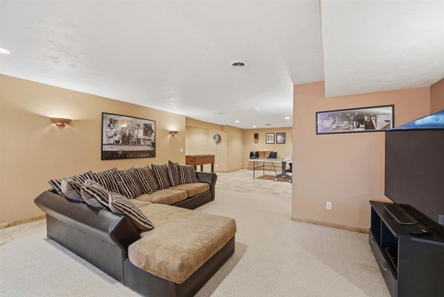 N9427 DUSTY DRIVE, Appleton, WI 54915