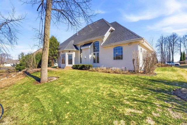 N9427 DUSTY DRIVE, Appleton, WI 54915