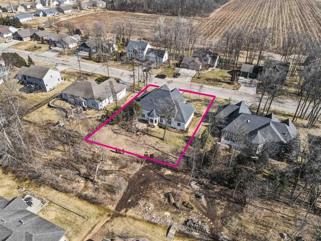 N9427 DUSTY DRIVE, Appleton, WI 54915