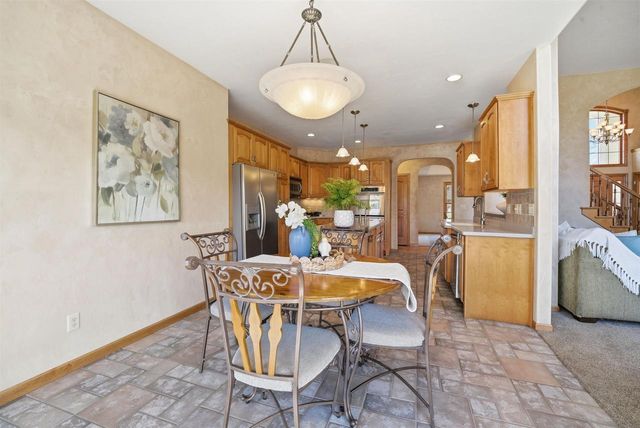 N9427 DUSTY DRIVE, Appleton, WI 54915