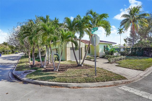 8975 Froude Ave, Surfside, FL 33154