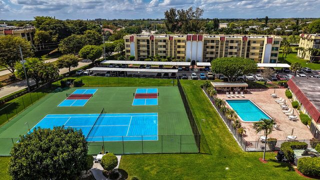 23277 Barwood Lane N 107, Boca Raton, FL 33428