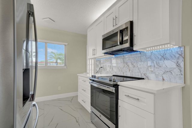 23277 Barwood Lane N 107, Boca Raton, FL 33428