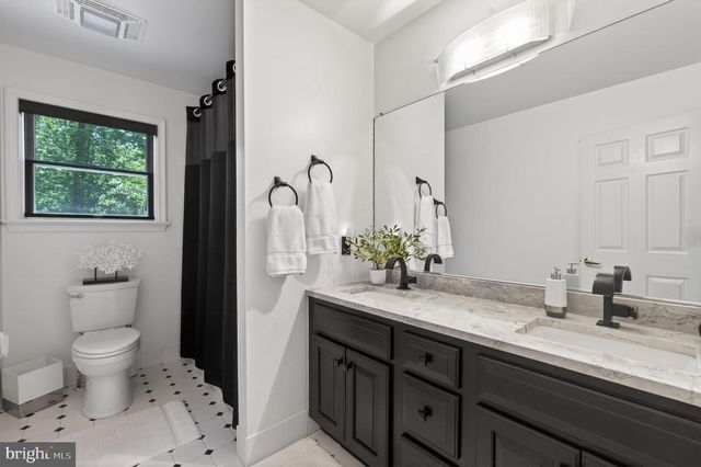 207 KATHLEEN WAY, Glenmoore, PA 19343