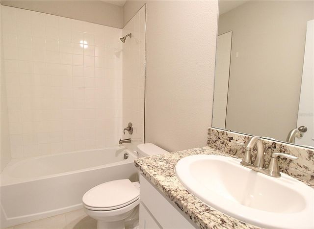 511 158TH STREET E, Bradenton, FL 34212