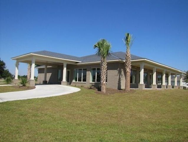 7456 Woodmont Road, Navarre, FL 32566