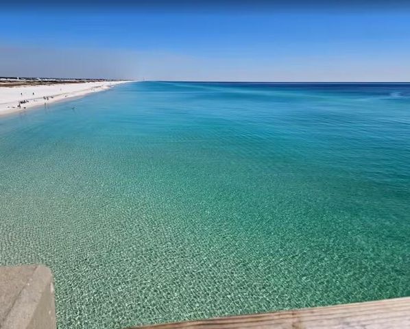 7456 Woodmont Road, Navarre, FL 32566