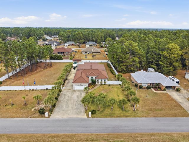 7456 Woodmont Road, Navarre, FL 32566