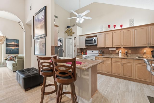 7456 Woodmont Road, Navarre, FL 32566