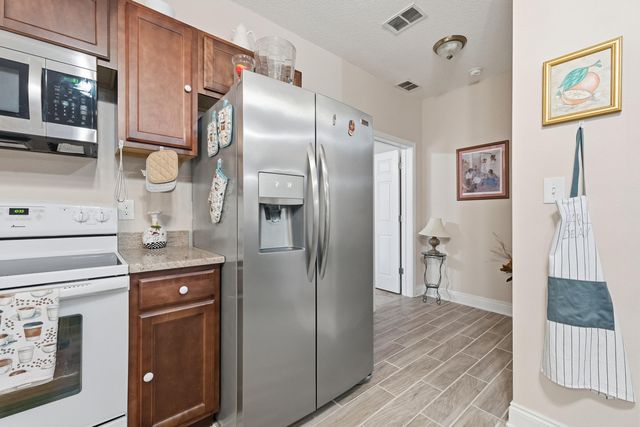 7456 Woodmont Road, Navarre, FL 32566