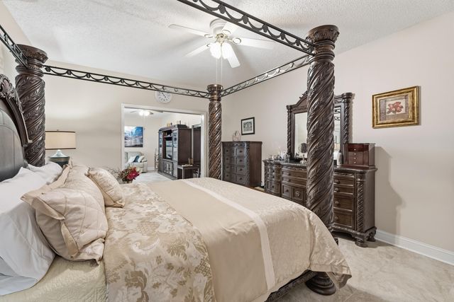 7456 Woodmont Road, Navarre, FL 32566