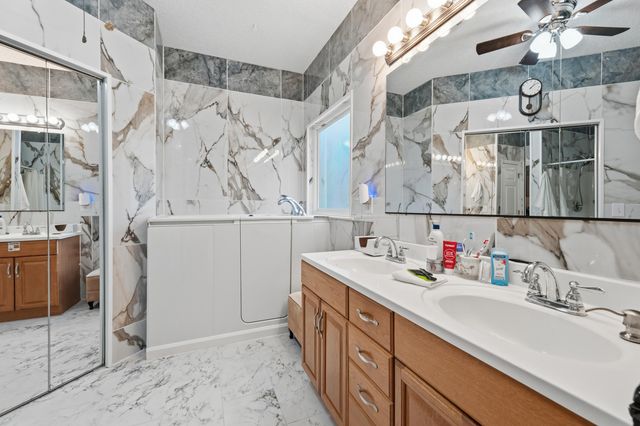 7456 Woodmont Road, Navarre, FL 32566