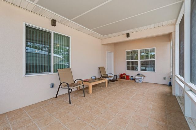 7456 Woodmont Road, Navarre, FL 32566