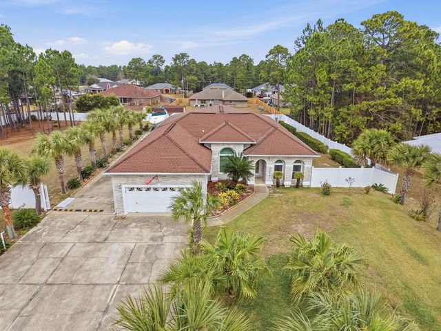 7456 Woodmont Road, Navarre, FL 32566