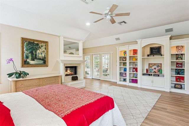 628 E CLUB CIRCLE, Longwood, FL 32779