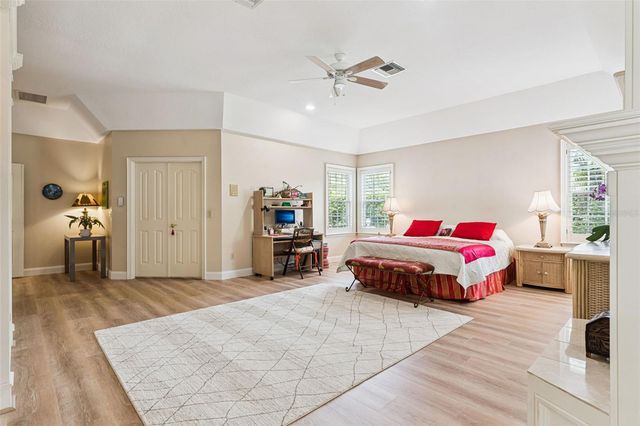 628 E CLUB CIRCLE, Longwood, FL 32779