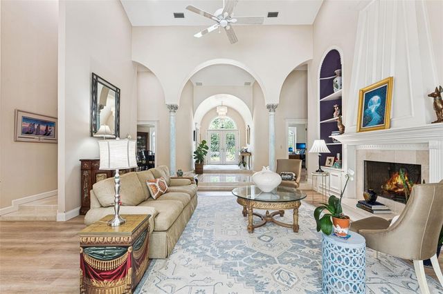 628 E CLUB CIRCLE, Longwood, FL 32779