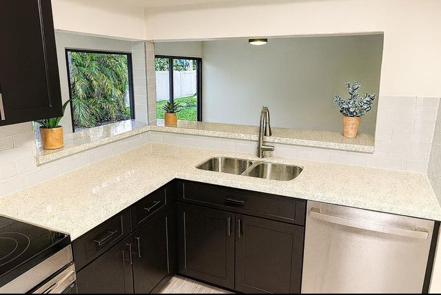 5042 Sheridan Street, Hollywood, FL 33021