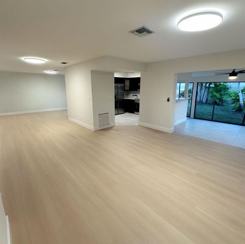 5042 Sheridan Street, Hollywood, FL 33021