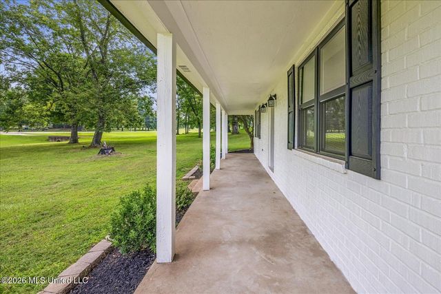 4673 Douglas Drive, Olive Branch, MS 38654