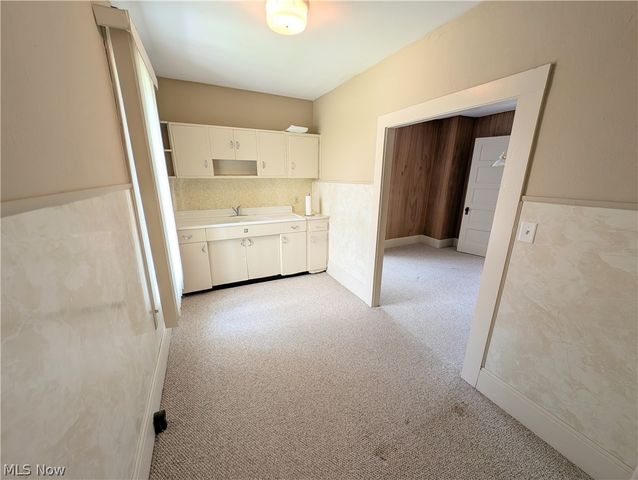 17991 Mahoning Avenue, Lake Milton, OH 44429