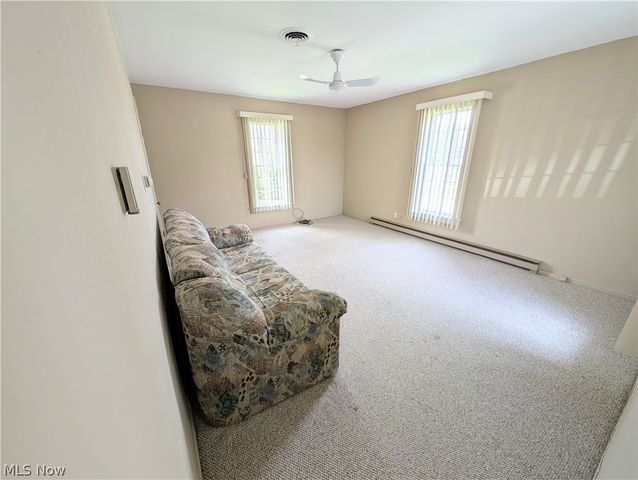 17991 Mahoning Avenue, Lake Milton, OH 44429