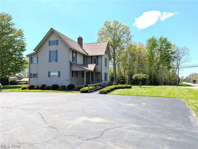 17991 Mahoning Avenue, Lake Milton, OH 44429