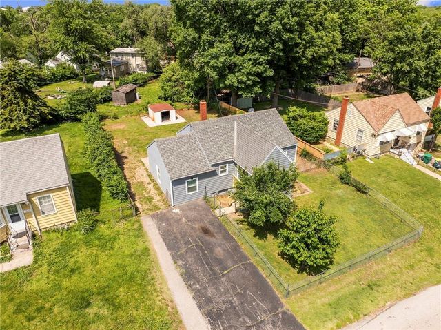 1306 Gibbs Road, Kansas City, KS 66103