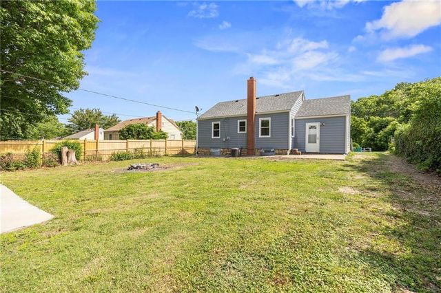 1306 Gibbs Road, Kansas City, KS 66103