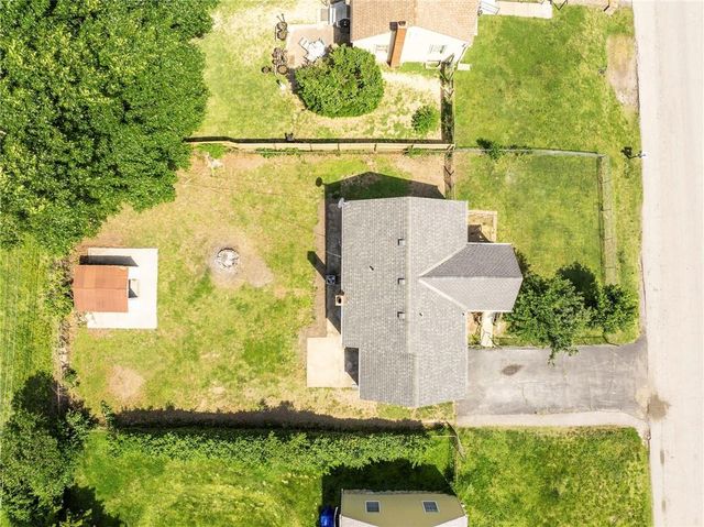 1306 Gibbs Road, Kansas City, KS 66103